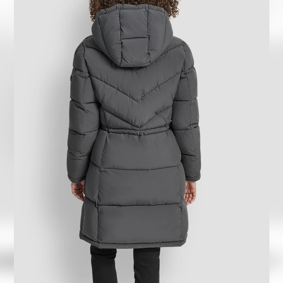 NWT - DKNY Women's Long Gray Puffer Jacket Size M - Picture 11 of 15